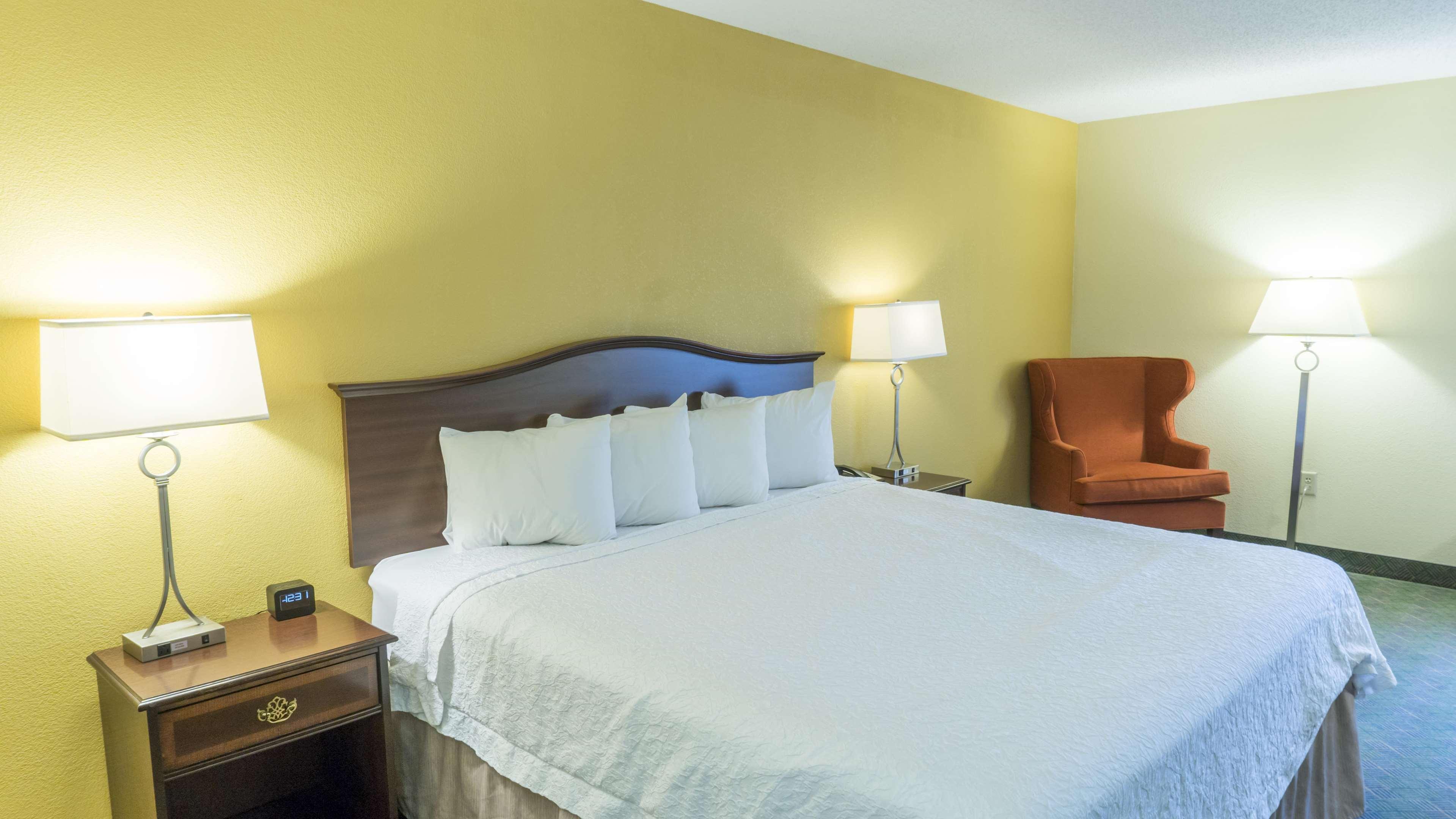 Hampton Inn New Philadelphia Buitenkant foto