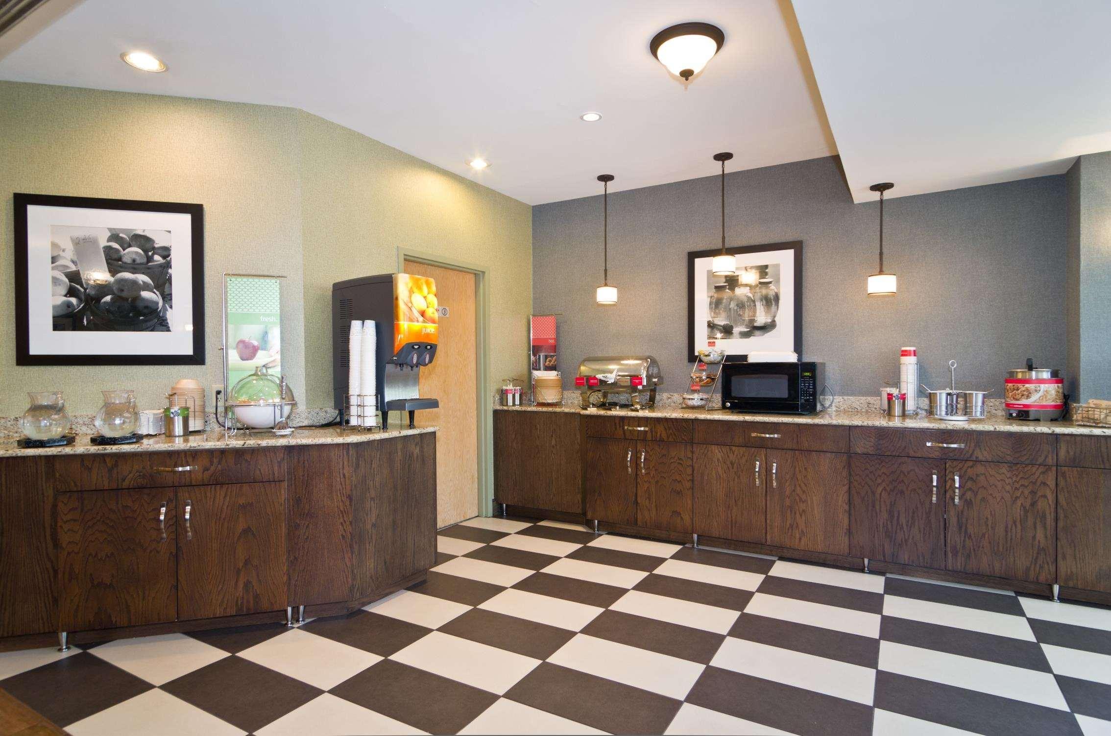 Hampton Inn New Philadelphia Buitenkant foto