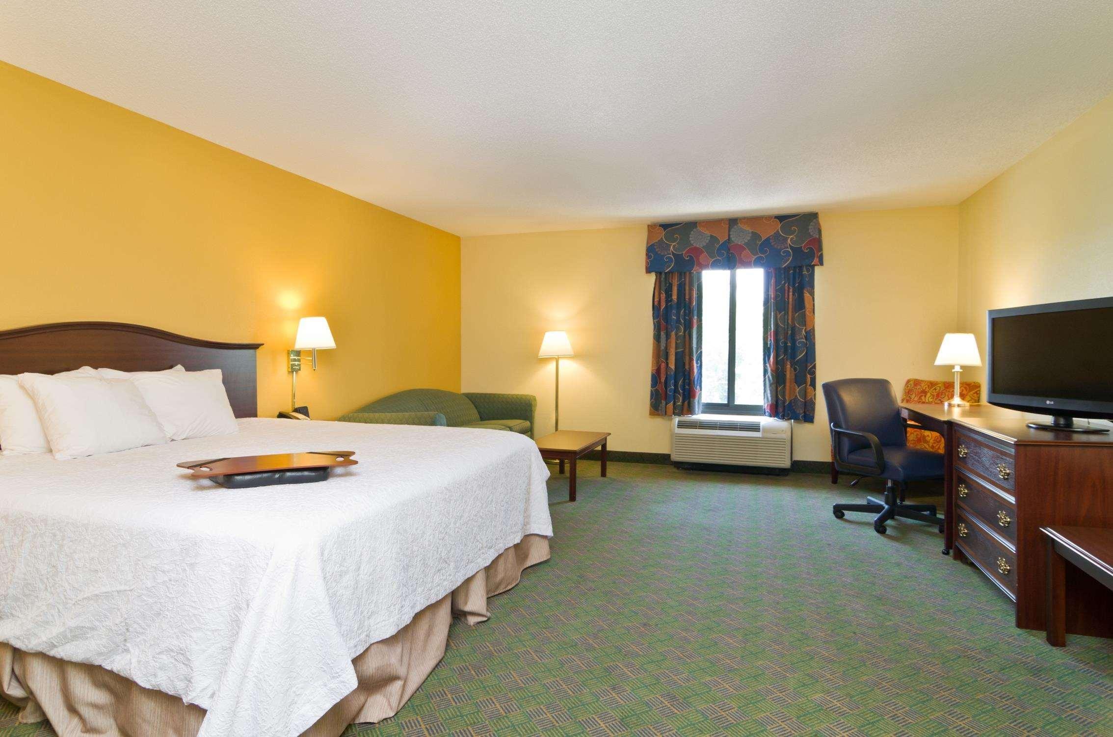 Hampton Inn New Philadelphia Buitenkant foto