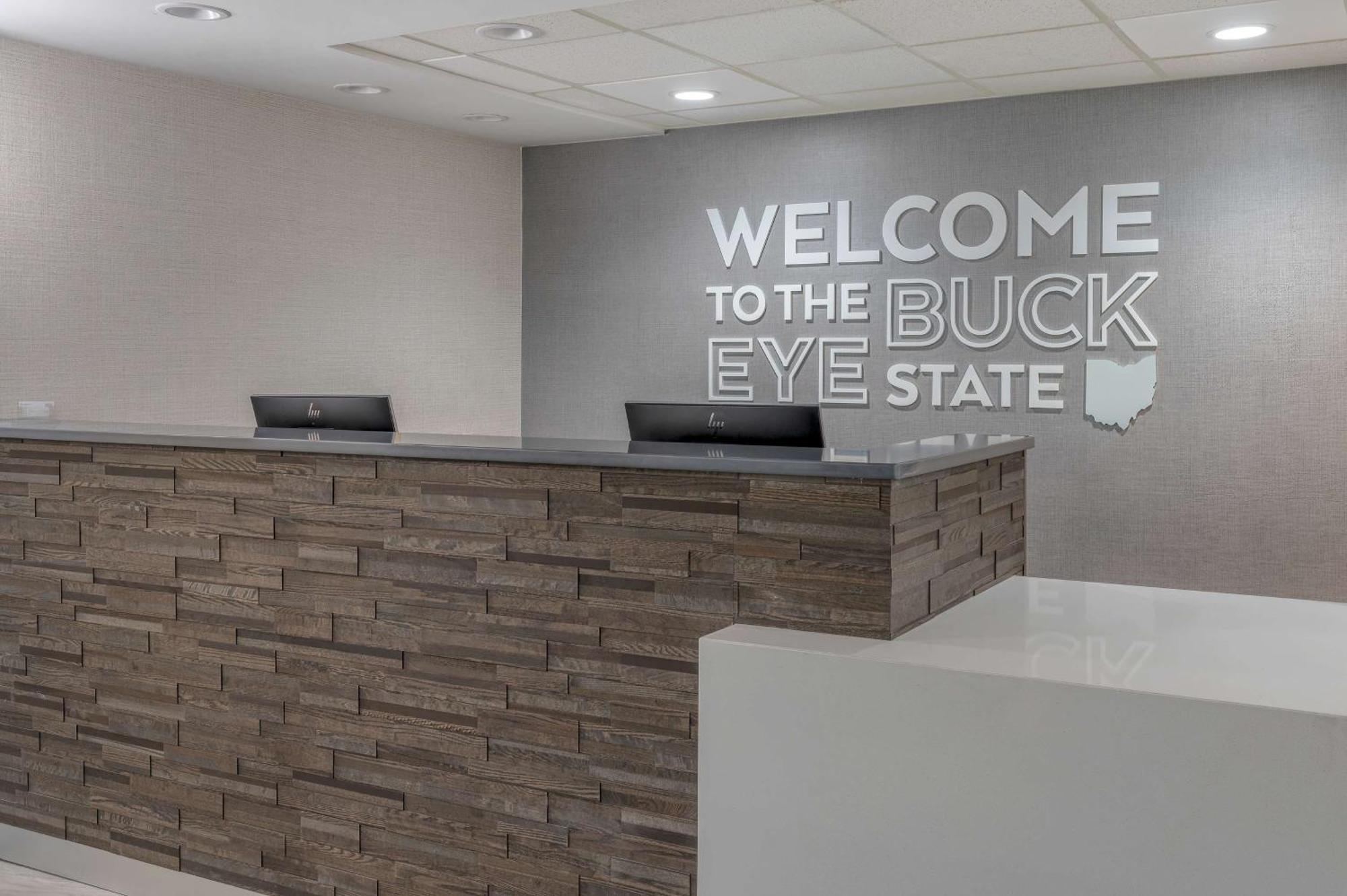 Hampton Inn New Philadelphia Buitenkant foto