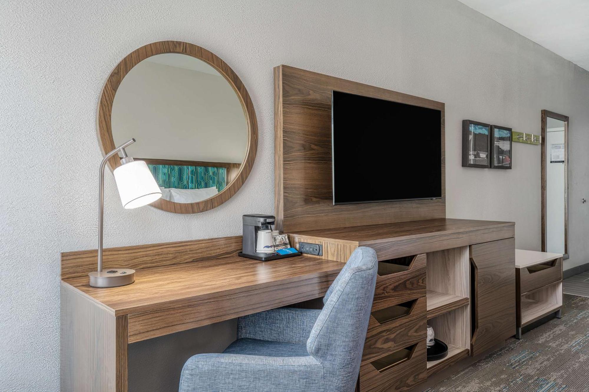 Hampton Inn New Philadelphia Buitenkant foto
