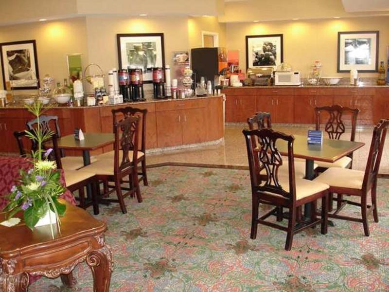 Hampton Inn New Philadelphia Buitenkant foto